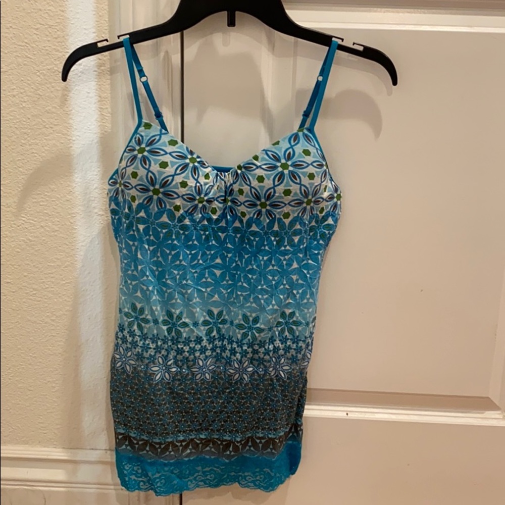 Women’s tank top with built in bra shelf size S